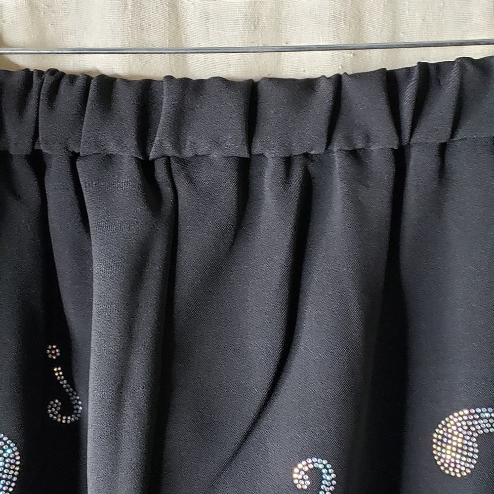 L'atiste  Pantsuit with Rhinestone Questionmarks - Picture 11 of 11